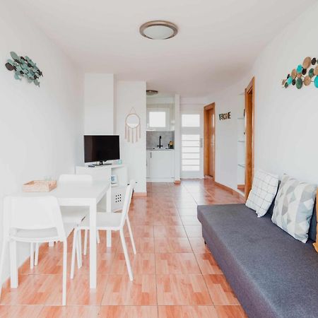Apartamento Maypa 2 Salitre メロネラス エクステリア 写真