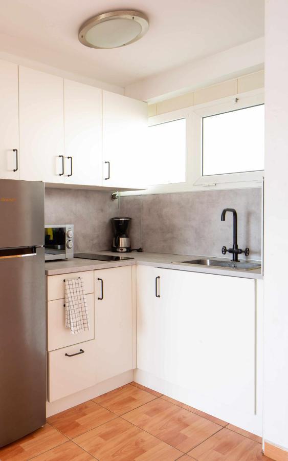 Apartamento Maypa 2 Salitre メロネラス エクステリア 写真