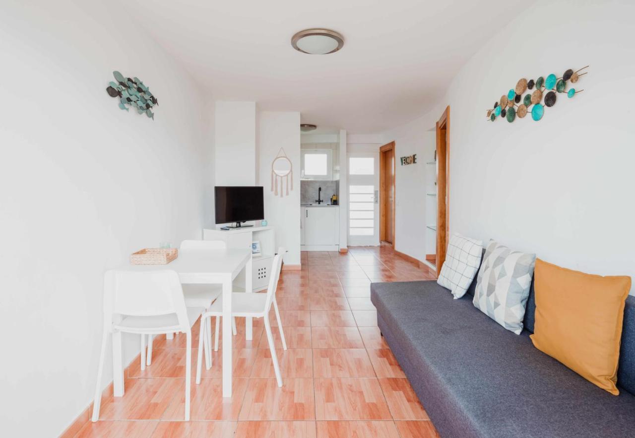 Apartamento Maypa 2 Salitre メロネラス エクステリア 写真
